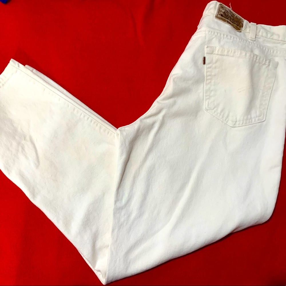 White Straight 545 Levi’s